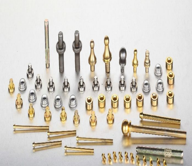 鉚接機(jī)非標(biāo)自動化設(shè)備的結(jié)構(gòu)、工作原理及用途